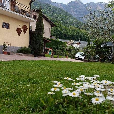 Ferienwohnungen Luggin Калдаро Екстериор снимка